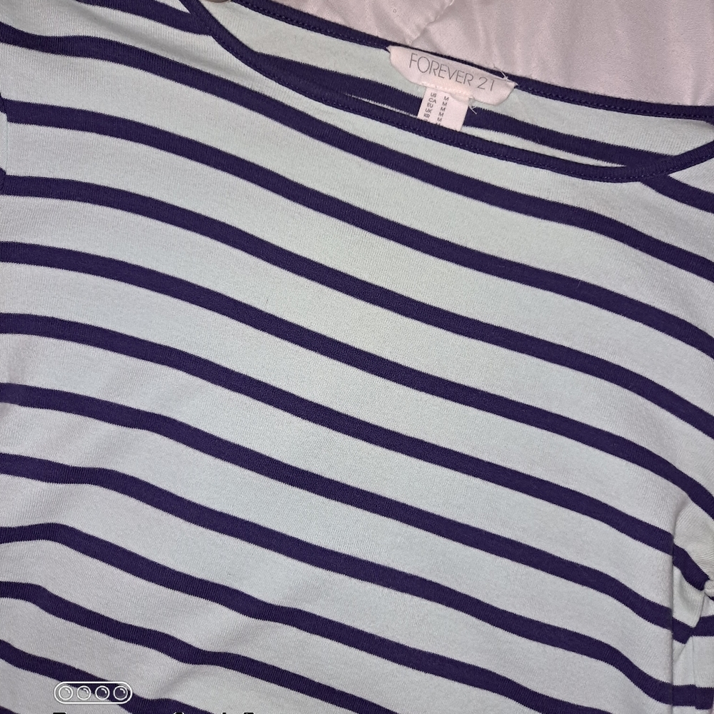 Forever 21 quarter length shirt